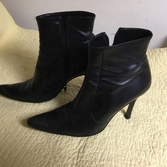 Black Soft True Leather Ankle boots - Picture 1 of 5
